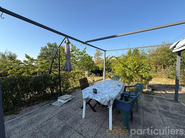 Vente
                Maison109 m² - 6 Pièces -
                    SAINT AMAND MONTROND (18200)