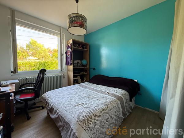 Vente
                Maison109 m² - 6 Pièces -
                    SAINT AMAND MONTROND (18200)