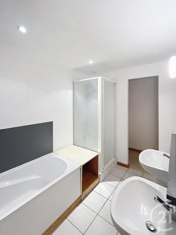 Appartement F3 à vendre  3 pièces - 110,12 m2 REMIREMONT - 88