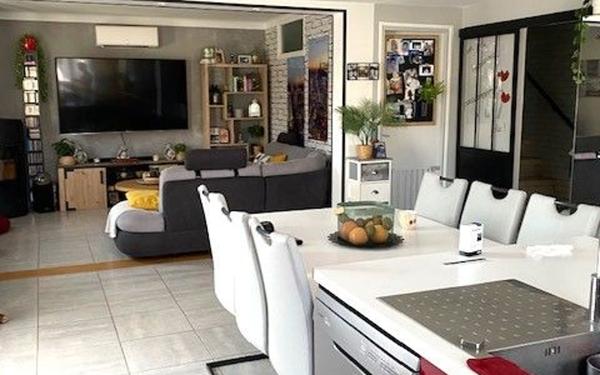 Maison à vendre    5 pièces •  Paulhan