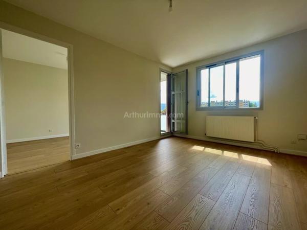Location Appartement 3 pièces 65 m2 à Fontaine