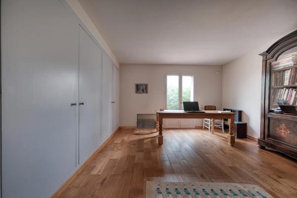 Maison à vendre 6 pièces GIF SUR YVETTE (91)