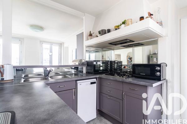 Appartement à vendre 4 pièces 81 m² Paris 3