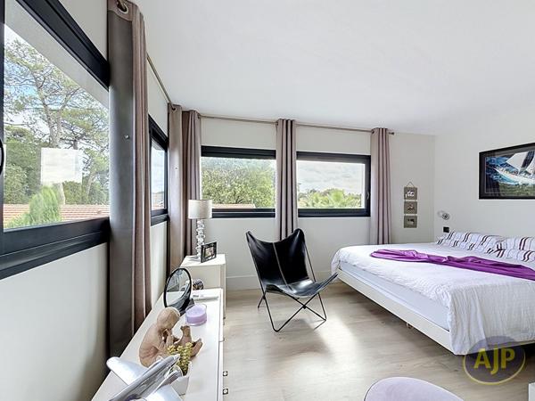 Biens de prestige à vendre Gujan Mestras : maison 1 420 000€ - AJP ACTEA La Hume