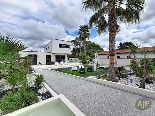 Biens de prestige à vendre Gujan Mestras : maison 1 420 000€ - AJP ACTEA La Hume