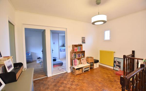 Maison à vendre    6 pièces •  Francheville