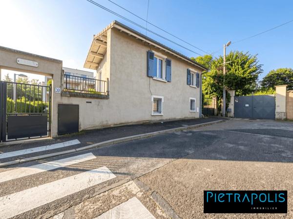 Très beau T2 de 38m² + garage PMR en supplément