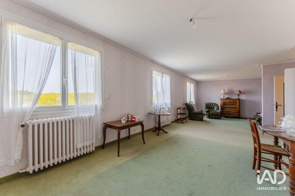 Maison à vendre 6 pièces 241 m² Pouzauges