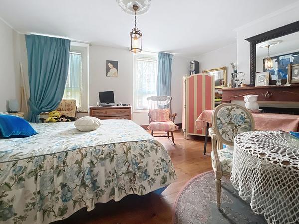 LAVELANET A VENDRE MDV T4 SANS TRAVAUX AVEC JARDIN