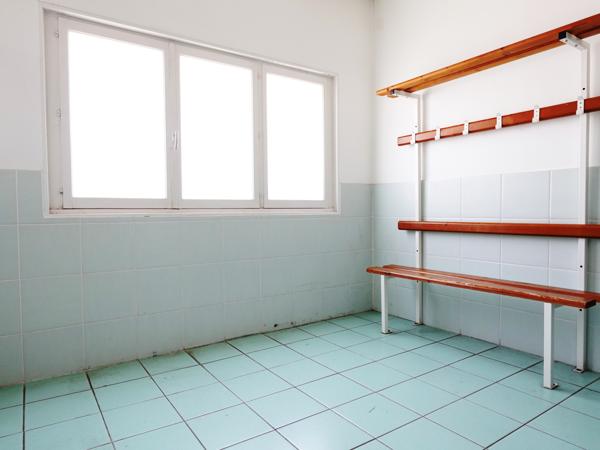 Local Commercial 4 pièces - 460 m²