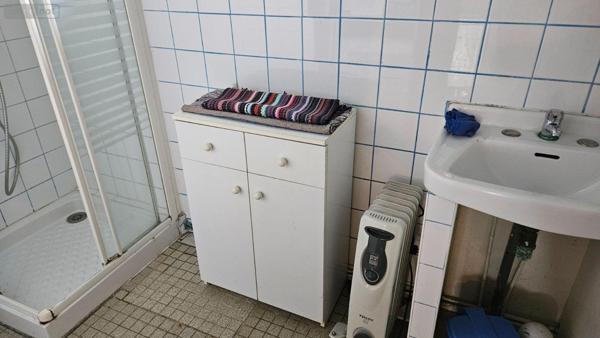 Corps de ferme à vendre à Fay dans la Sarthe (72550), ref : HB-1681