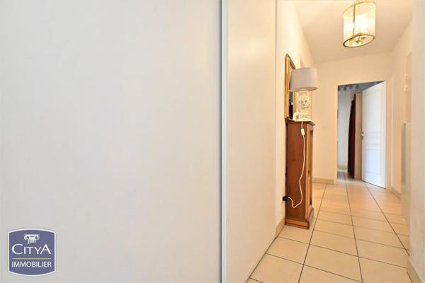 Appartement à vendre 4 pièces 79.2m² Vaux-sur-Mer (17640)