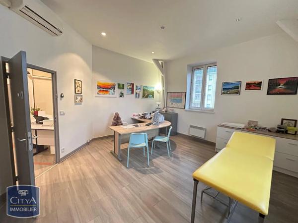 Local professionnel à louer 44.5m²