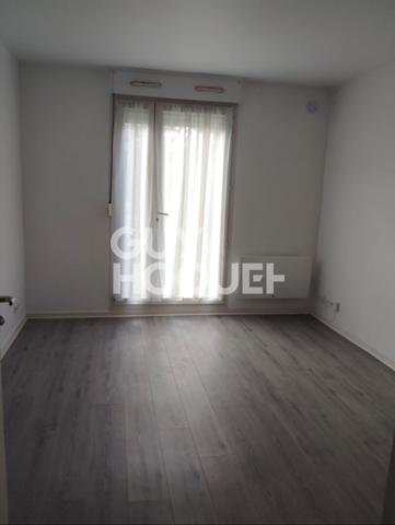 Appartement Bruz 1 pièce(s) 18.79 m2