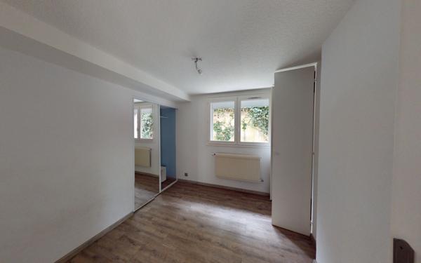 Maison à louer    6 pièces •  Lyon 9