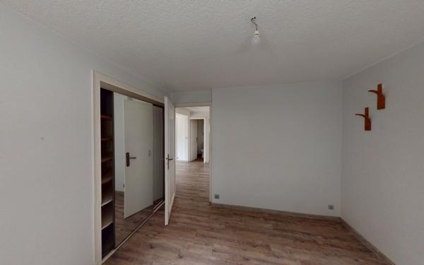 Maison à louer    6 pièces •  Lyon 9