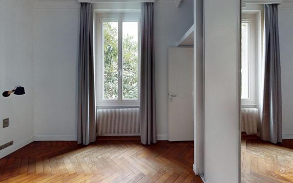 Maison à louer    6 pièces •  Lyon 9