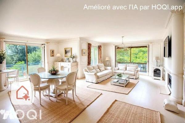 Maison familiale avec piscine et parc paysager – proche centre-ville