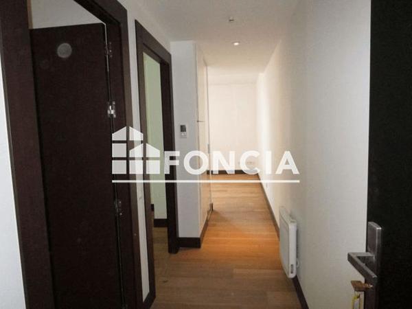 Location Appartement 2 pièces 38.53 m² - 16 RUE BAZEILLES Rochefort 17300