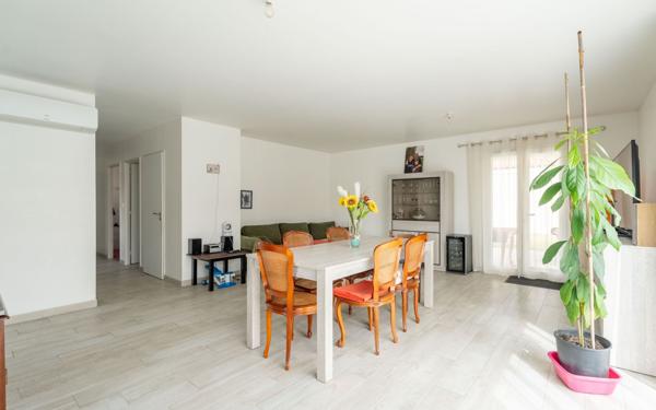 Maison à vendre    4 pièces •  Biscarrosse