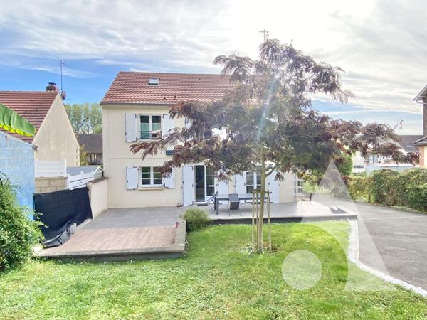 Maison 8 pièces 145 m2