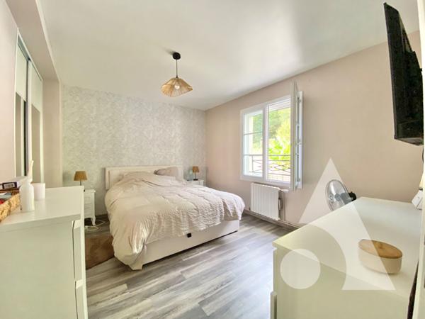 Maison 8 pièces 145 m2