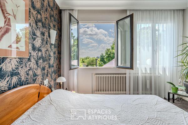 Maison avec studio et dépendance, jardin et piscine, centre de Vallet