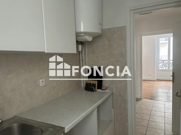 Location Appartement 2 pièces 43.63 m² - 6 RUE JEAN MERMOZ Paris 75008