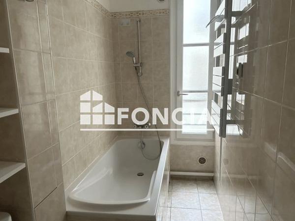 Location Appartement 2 pièces 43.63 m² - 6 RUE JEAN MERMOZ Paris 75008