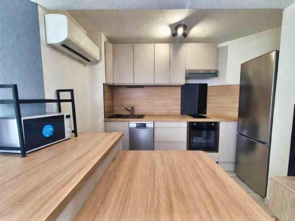 SAINT ESTEVE , APPART T3 60m², EXTERIEUR & PLACE DE PARKING