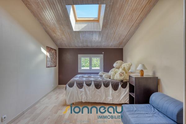 Propriete
                                                                                                                                                                                                                                                                                                                        5 pièce(s)                                                                                                                                                                                                          4 chambre(s)                                                                                                                                                                                                          170  m²