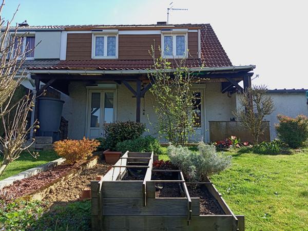 MAISON MITOYENNE 83M² - 3 CHAMBRES AVEC TERRASSE JARDIN ET GARAGE