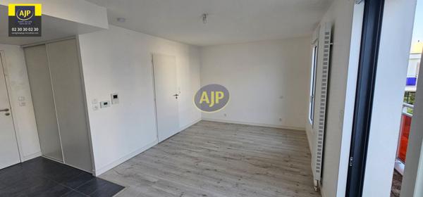 Location appartement Saint Gilles Croix De Vie : 386 € - AJP Immobilier St-Gilles-Croix-de-Vie