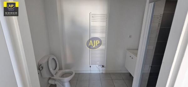 Location appartement Saint Gilles Croix De Vie : 386 € - AJP Immobilier St-Gilles-Croix-de-Vie
