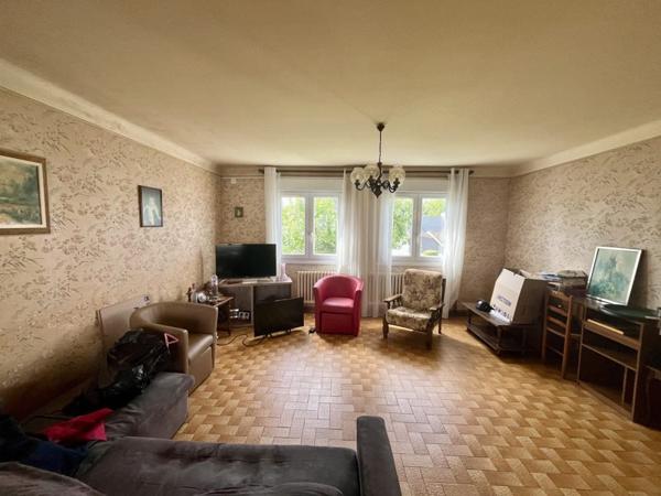Maison à vendre 254 880 € Le Relecq-Kerhuon 5 p 80 m² DPE F