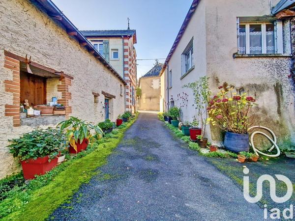 Maison de village 5 pièces de 88 m² à Bellevigne-en-Layon (49750)