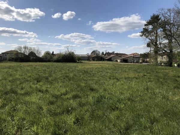 Terrain à vendre |  Écuras |  3180 m²