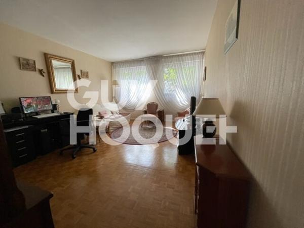 SAINT MAUR : appartement T3 (58 m²) en vente