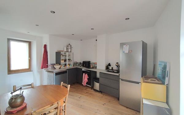 Maison à vendre    3 pièces •  Espalion