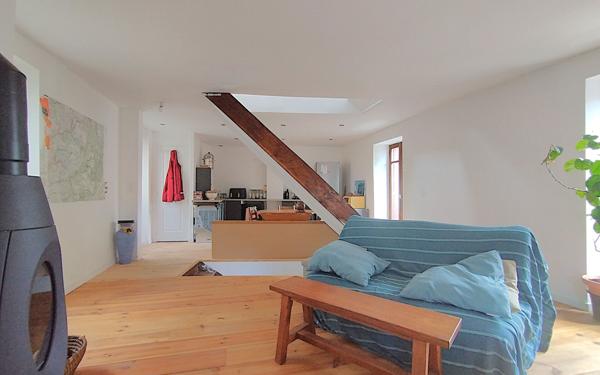 Maison à vendre    3 pièces •  Espalion