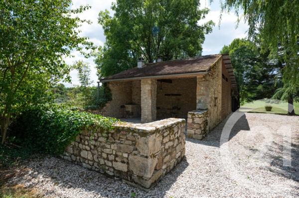 Maison à vendre  5 pièces - 192 m2 ST DENIS LES MARTEL - 46