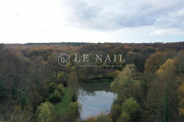 Exceptionnel domaine de chasse clos de 504 hectares en Touraine