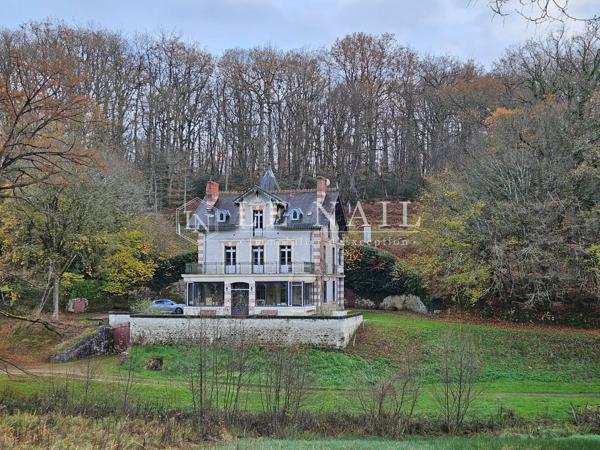 Exceptionnel domaine de chasse clos de 504 hectares en Touraine