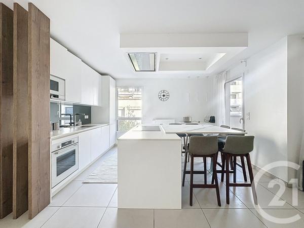 Appartement T3 à vendre  3 pièces - 72,02 m2 LYON - 69006