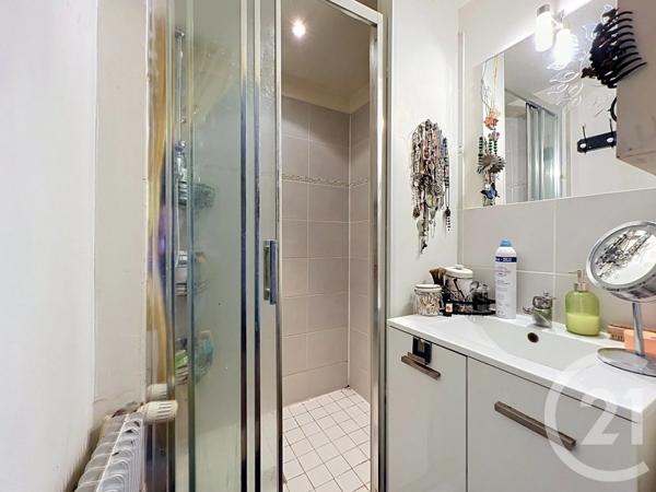 Appartement F2 à vendre  2 pièces - 44 m 2   NANCY  - 54