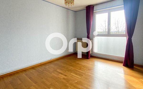 Appartement à vendre    4 pièces •  Saumur