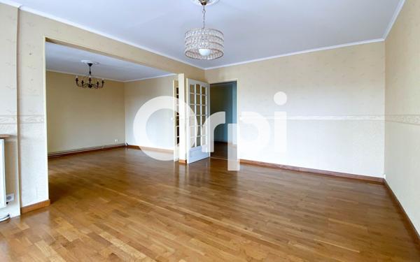 Appartement à vendre    4 pièces •  Saumur