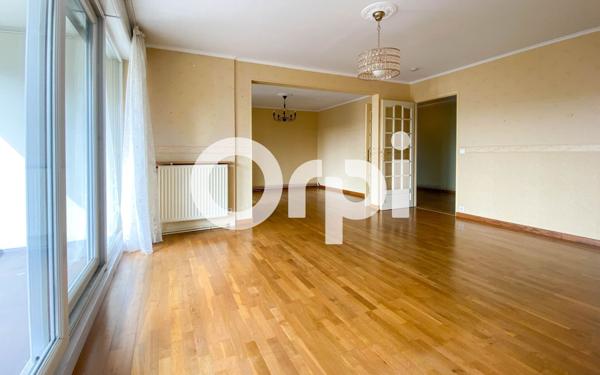 Appartement à vendre    4 pièces •  Saumur