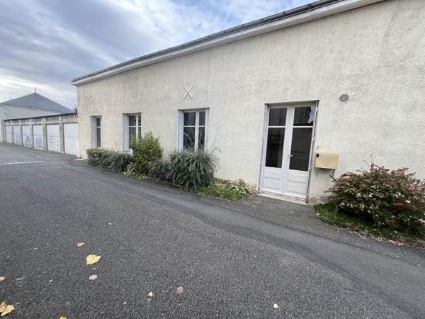 Maison à vendre 86 336 € Ligueil 4 p 86 m² DPE F