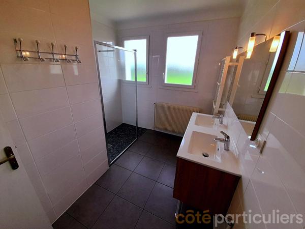 Location Appartement99,39 m² - 4 Pièces - LUC LA PRIMAUBE (12450)